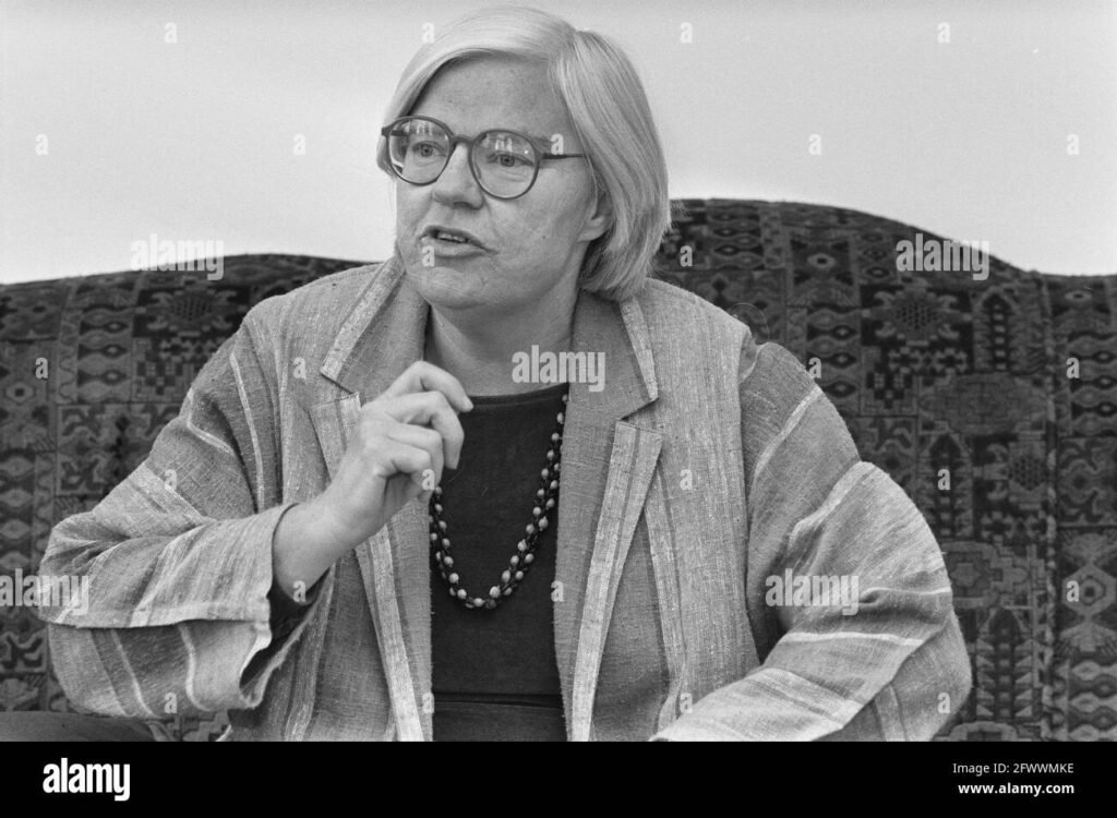 Heather Sutherland: Historian of Colonial Southeast Asia Heather Sutherland: Historian of Colonial Southeast Asia