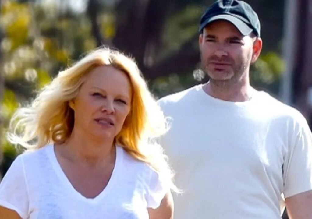 Dan Hayhurst Age: What Is Known About Pamela Anderson's Ex-Husband Dan Hayhurst Age: What Is Known About Pamela Anderson’s Ex-Husband